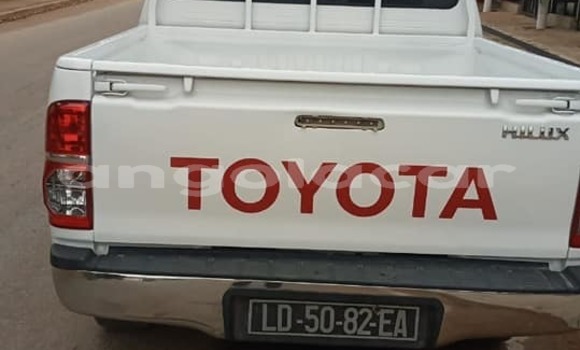 Comprar Usado Toyota Hilux Branco Carro em Luanda em Luanda Province Comprar Usado Toyota Hilux Branco Carro em Luanda em Luanda Province