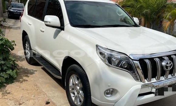 Comprar Usado Toyota Land Cruiser Prado Branco Carro em Luanda em Luanda Province Comprar Usado Toyota Land Cruiser Prado Branco Carro em Luanda em Luanda Province