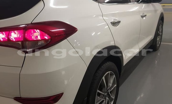 Acheter Occasion Voiture Hyundai Tucson Blanc à Luanda, Province de Luanda Acheter Occasion Voiture Hyundai Tucson Blanc à Luanda, Province de Luanda