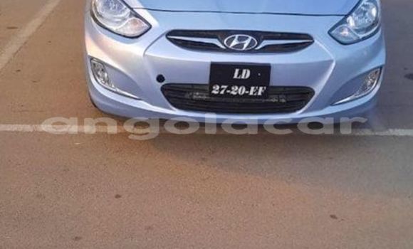 Buy Used Hyundai Accent Blue Car in Luanda in Luanda Province