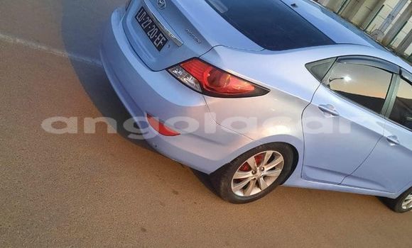 Acheter Occasion Voiture Hyundai Accent Bleu à Luanda, Province de Luanda Acheter Occasion Voiture Hyundai Accent Bleu à Luanda, Province de Luanda