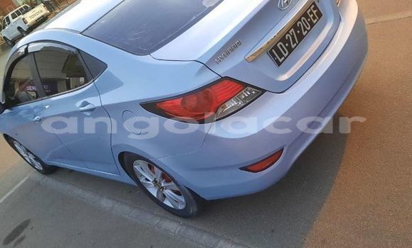 Acheter Occasion Voiture Hyundai Accent Bleu à Luanda, Province de Luanda Acheter Occasion Voiture Hyundai Accent Bleu à Luanda, Province de Luanda