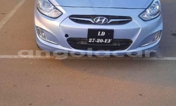 Acheter Occasion Voiture Hyundai Accent Bleu à Luanda, Province de Luanda Acheter Occasion Voiture Hyundai Accent Bleu à Luanda, Province de Luanda
