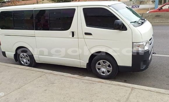 Acheter Occasion Voiture Toyota Hiace Blanc à Luanda, Province de Luanda