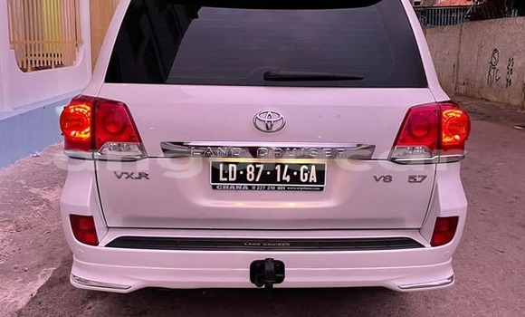 Comprar Usado Toyota Land Cruiser Branco Carro em Luanda em Luanda Province Comprar Usado Toyota Land Cruiser Branco Carro em Luanda em Luanda Province