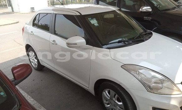 Acheter Occasion Voiture Suzuki Swift Blanc à Luanda, Province de Luanda