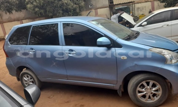 Acheter Occasion Voiture Toyota Avanza Bleu à Luanda, Province de Luanda Acheter Occasion Voiture Toyota Avanza Bleu à Luanda, Province de Luanda