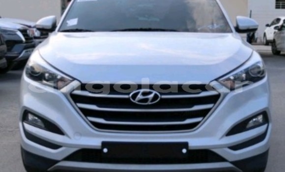 Acheter Occasion Voiture Hyundai Tucson Blanc à Luanda, Province de Luanda Acheter Occasion Voiture Hyundai Tucson Blanc à Luanda, Province de Luanda