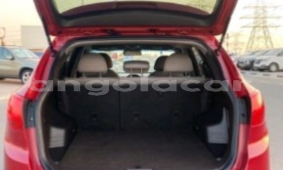 Buy Used Hyundai Tucson Red Car in Luanda in Luanda Province Buy Used Hyundai Tucson Red Car in Luanda in Luanda Province