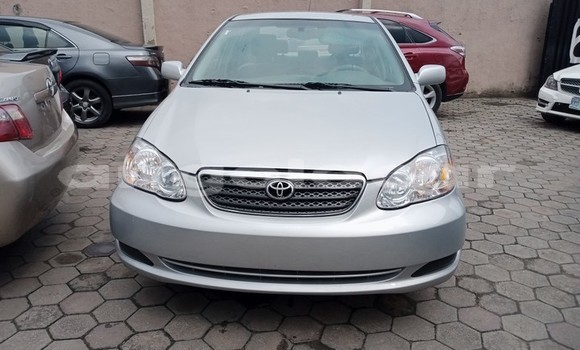 Acheter Occasion Voiture Toyota Corolla Gris à Luanda, Province de Luanda