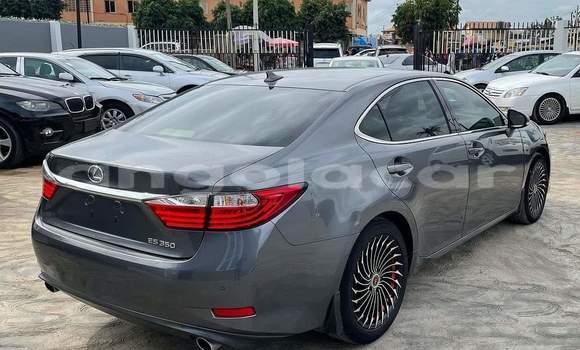 Acheter Occasion Voiture Lexus ES Noir à Luanda, Province de Luanda Acheter Occasion Voiture Lexus ES Noir à Luanda, Province de Luanda