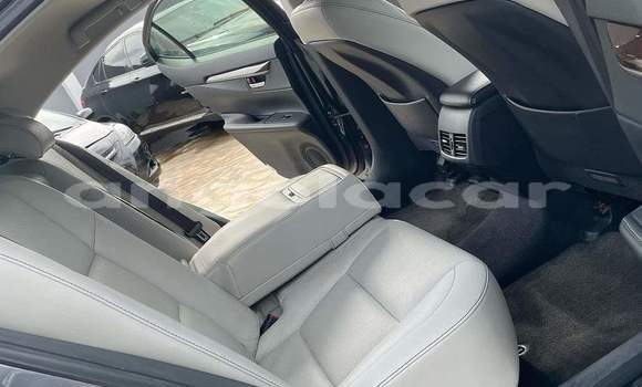Acheter Occasion Voiture Lexus ES Noir à Luanda, Province de Luanda Acheter Occasion Voiture Lexus ES Noir à Luanda, Province de Luanda