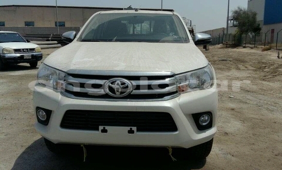 Comprar Usado Toyota Hilux Branco Carro em Luanda em Luanda Province Comprar Usado Toyota Hilux Branco Carro em Luanda em Luanda Province