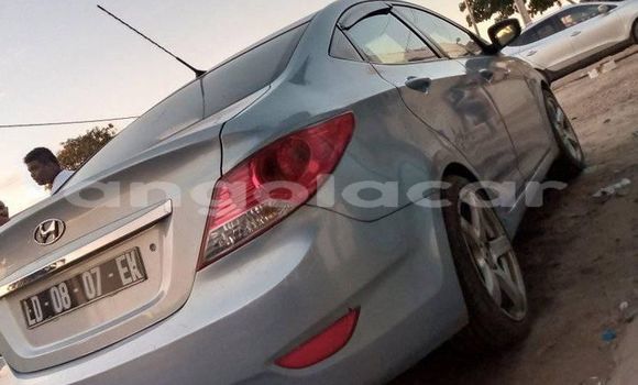Buy Used Hyundai Accent Blue Car in Luanda in Luanda Province Buy Used Hyundai Accent Blue Car in Luanda in Luanda Province