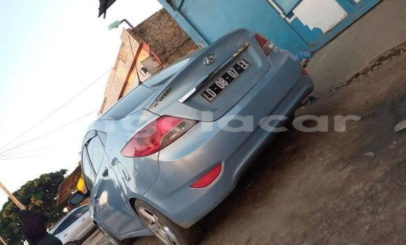 Buy Used Hyundai Accent Blue Car in Luanda in Luanda Province Buy Used Hyundai Accent Blue Car in Luanda in Luanda Province
