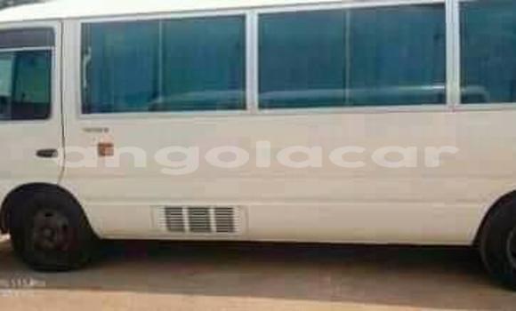 Comprar Usado Toyota Coaster Branco Carro em Luanda em Luanda Province Comprar Usado Toyota Coaster Branco Carro em Luanda em Luanda Province