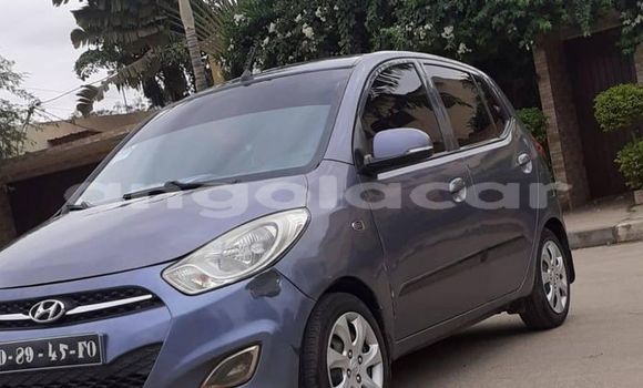 Buy Used Hyundai i10 Blue Car in Luanda in Luanda Province Buy Used Hyundai i10 Blue Car in Luanda in Luanda Province