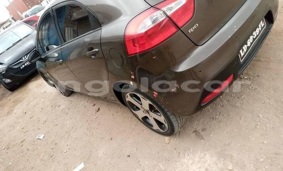 Buy Used Kia rio Brown Car in Luanda in Luanda Province Buy Used Kia rio Brown Car in Luanda in Luanda Province