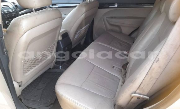 Buy Used Kia Sorento Silver Car in Luanda in Luanda Province Buy Used Kia Sorento Silver Car in Luanda in Luanda Province