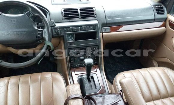 Buy Used Land Rover Range Rover Green Car in Luanda in Luanda Province Buy Used Land Rover Range Rover Green Car in Luanda in Luanda Province