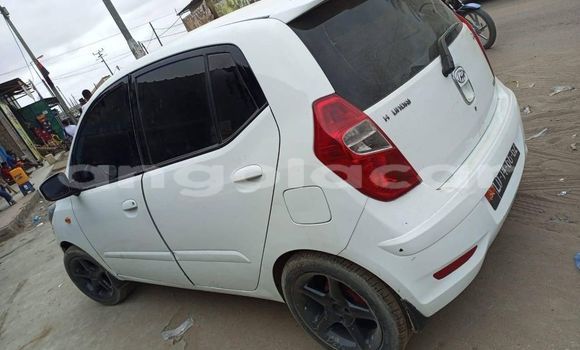 Buy Used Hyundai i10 White Car in Luanda in Luanda Province Buy Used Hyundai i10 White Car in Luanda in Luanda Province