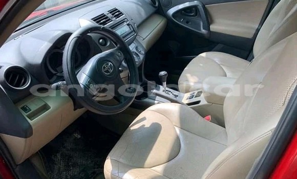 Acheter Occasion Voiture Toyota RAV4 Rouge à Luanda, Province de Luanda Acheter Occasion Voiture Toyota RAV4 Rouge à Luanda, Province de Luanda