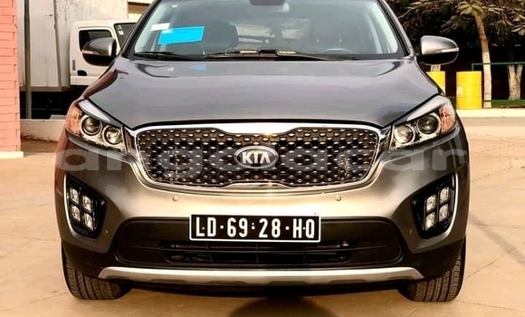 Acheter Occasion Voiture Kia Sorento Gris à Luanda, Province de Luanda Acheter Occasion Voiture Kia Sorento Gris à Luanda, Province de Luanda
