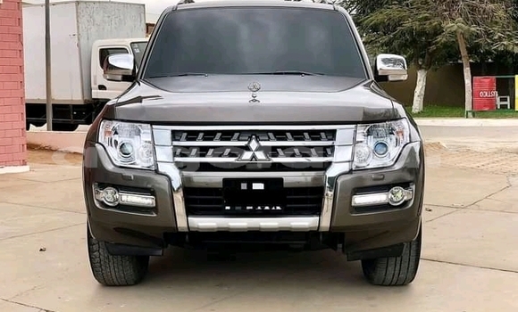 Acheter Occasion Voiture Mitsubishi Pajero Noir à Luanda, Province de Luanda Acheter Occasion Voiture Mitsubishi Pajero Noir à Luanda, Province de Luanda