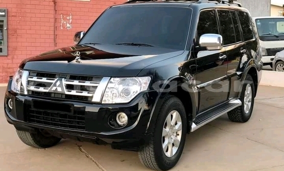 Acheter Occasion Voiture Mitsubishi Pajero Noir à Luanda, Province de Luanda Acheter Occasion Voiture Mitsubishi Pajero Noir à Luanda, Province de Luanda