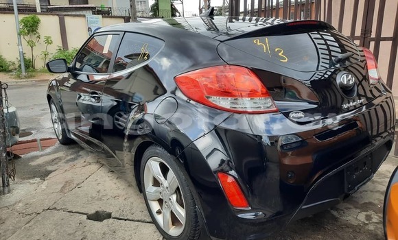 Buy Used Hyundai Veloster Black Car in Luanda in Luanda Province Buy Used Hyundai Veloster Black Car in Luanda in Luanda Province