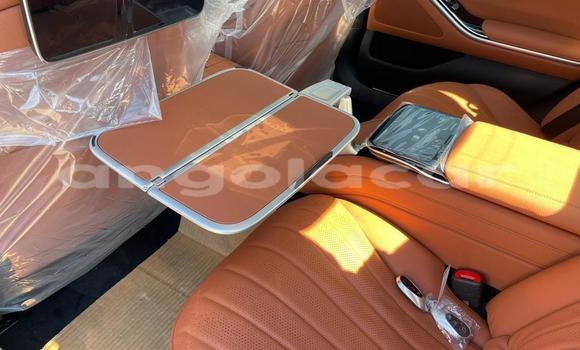 Comprar Usado Mercedes-Benz S–Class Branco Carro em Luanda em Luanda Province Comprar Usado Mercedes-Benz S–Class Branco Carro em Luanda em Luanda Province
