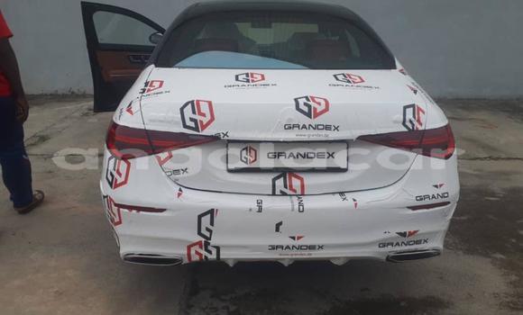 Comprar Usado Mercedes-Benz S–Class Branco Carro em Luanda em Luanda Province Comprar Usado Mercedes-Benz S–Class Branco Carro em Luanda em Luanda Province