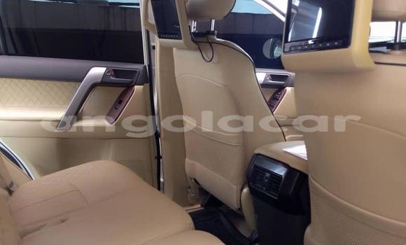 Acheter Occasion Voiture Toyota Land Cruiser Prado Blanc à Luanda, Province de Luanda Acheter Occasion Voiture Toyota Land Cruiser Prado Blanc à Luanda, Province de Luanda