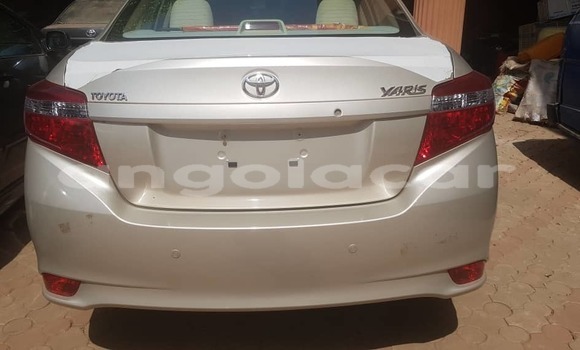 Acheter Occasion Voiture Toyota Yaris Gris à Luanda, Province de Luanda Acheter Occasion Voiture Toyota Yaris Gris à Luanda, Province de Luanda