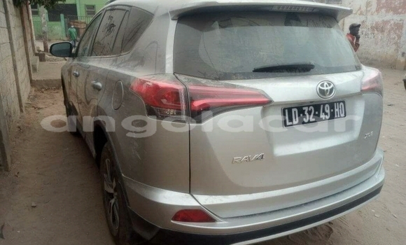 Acheter Neuf Voiture Toyota RAV4 Gris à Luanda, Province de Luanda Acheter Neuf Voiture Toyota RAV4 Gris à Luanda, Province de Luanda