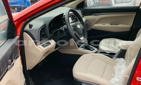 Acheter Neuf Voiture Hyundai Elantra Rouge à Luanda, Province de Luanda Acheter Neuf Voiture Hyundai Elantra Rouge à Luanda, Province de Luanda