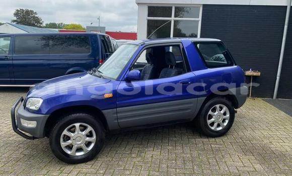Comprar Usado Toyota RAV4 Outro Carro em Luanda em Luanda Province Comprar Usado Toyota RAV4 Outro Carro em Luanda em Luanda Province