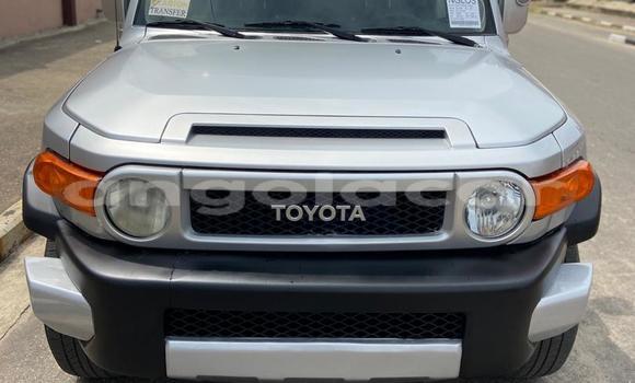 Buy Used Toyota FJ Cruiser Other Car in Luanda in Luanda Province