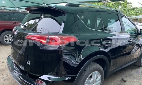 Comprar Usado Toyota RAV4 Preto Carro em Luanda em Luanda Province Comprar Usado Toyota RAV4 Preto Carro em Luanda em Luanda Province