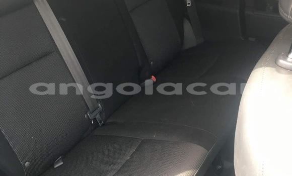 Comprar Usado Toyota FJ Cruiser Prata Carro em Luanda em Luanda Province Comprar Usado Toyota FJ Cruiser Prata Carro em Luanda em Luanda Province