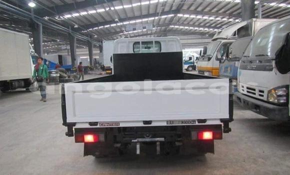 Comprar Usado Mitsubishi Colt Branco Carro em Luanda em Luanda Province Comprar Usado Mitsubishi Colt Branco Carro em Luanda em Luanda Province