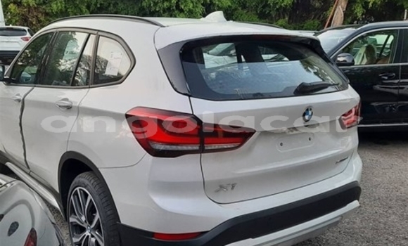 Acheter Occasion Voiture BMW X1 Blanc à Luanda, Province de Luanda Acheter Occasion Voiture BMW X1 Blanc à Luanda, Province de Luanda