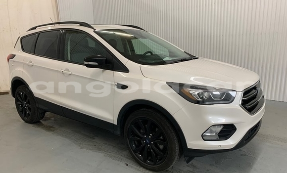 Acheter Occasion Voiture Ford Escape Blanc à Luanda, Province de Luanda