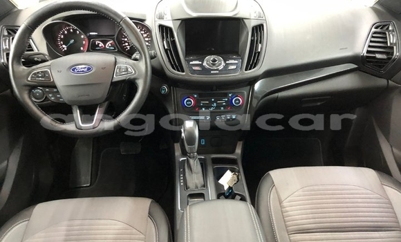 Buy Used Ford Escape White Car in Luanda in Luanda Province Buy Used Ford Escape White Car in Luanda in Luanda Province
