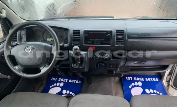 Acheter Occasion Voiture Toyota Hiace Blanc à Luanda, Province de Luanda Acheter Occasion Voiture Toyota Hiace Blanc à Luanda, Province de Luanda