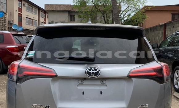 Comprar Usado Toyota RAV4 Prata Carro em Luanda em Luanda Province Comprar Usado Toyota RAV4 Prata Carro em Luanda em Luanda Province