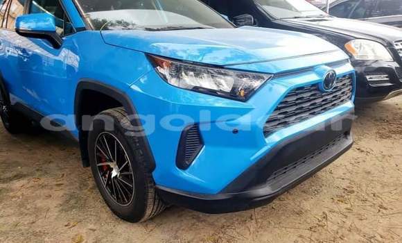 Buy Used Toyota RAV4 Blue Car in Luanda in Luanda Province