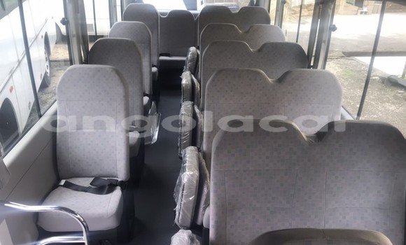 Comprar Usado Toyota Coaster Branco Carro em Luanda em Luanda Province Comprar Usado Toyota Coaster Branco Carro em Luanda em Luanda Province