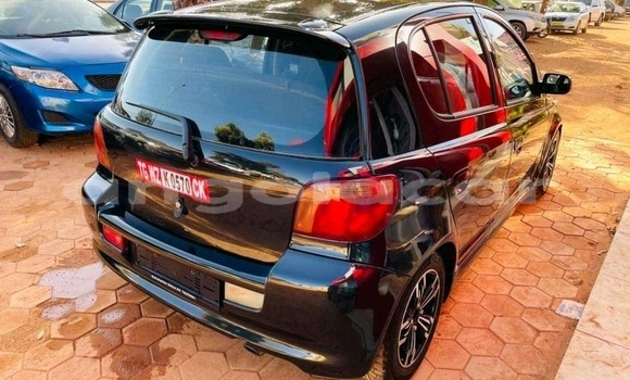 Buy Used Toyota Yaris Black Car in Luanda in Luanda Province Buy Used Toyota Yaris Black Car in Luanda in Luanda Province