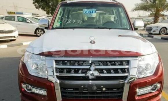 Acheter Occasion Voiture Mitsubishi Pajero Rouge à Luanda, Province de Luanda